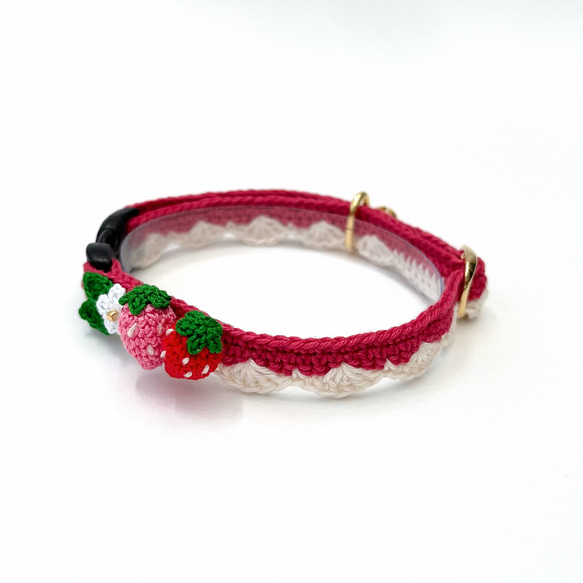 いちご　新色　猫さんにやさしい首輪【かぎ針編み　猫の首輪　猫　首輪　セーフティバックル　アジャスター　軽い　やわらかい】 14枚目の画像