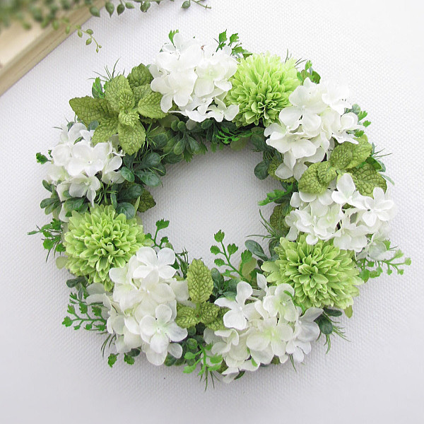 爽やかなホワイトグリーンカラーのリース　　造花　アーティフィシャルフラワー　ｃｍｗｈ088