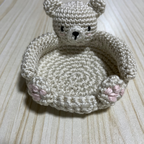 白くまちゃんコースター小物入れ かぎ針編み （クマさんの小物編