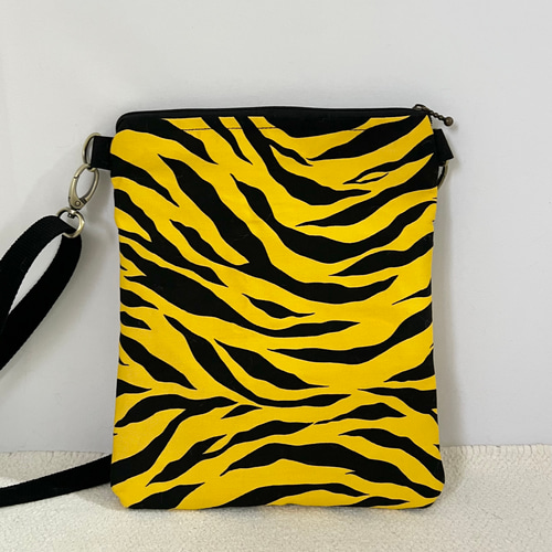 虎柄 ショルダーバッグ 阪神タイガース akaneko サコッシュ 応援グッズ