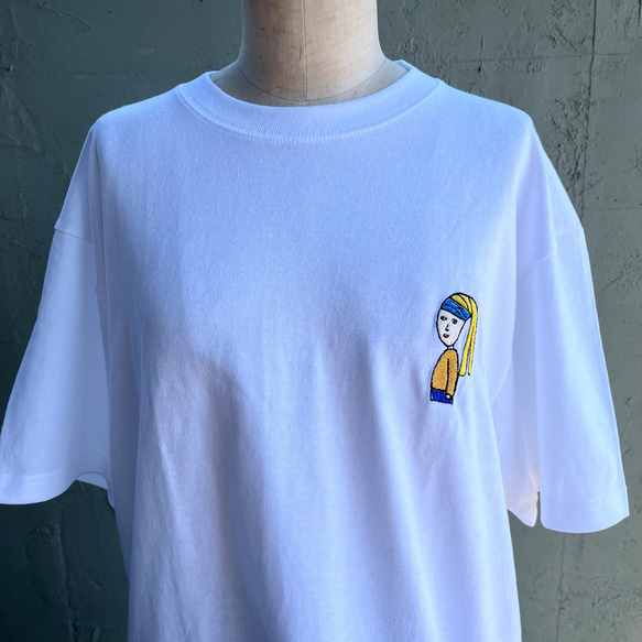 【巨匠動物園】青いハチマキの子・ワンポイント刺繍Tシャツ 1枚目の画像