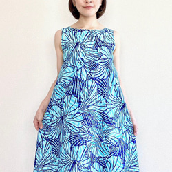 芙蓉喇叭洋裝 [S~3L] 藍色 x 紫色 第1張的照片