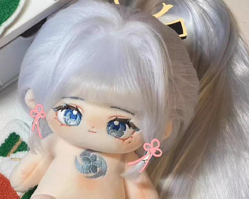 金髪のぬいぐるみ Amazon.co.jp: 20cm大な可愛い着せ替えぬいくるみ金髪碧眼