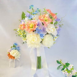ピーチカラーローズのナチュラル クラッチブーケ（アーティフィシャルフラワー・造花・ウェディング・結婚式・前撮り・フォト 6枚目の画像
