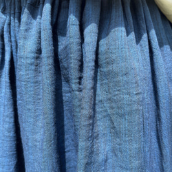 藍と柿渋重ね染めリネンスカート23065 6枚目の画像
