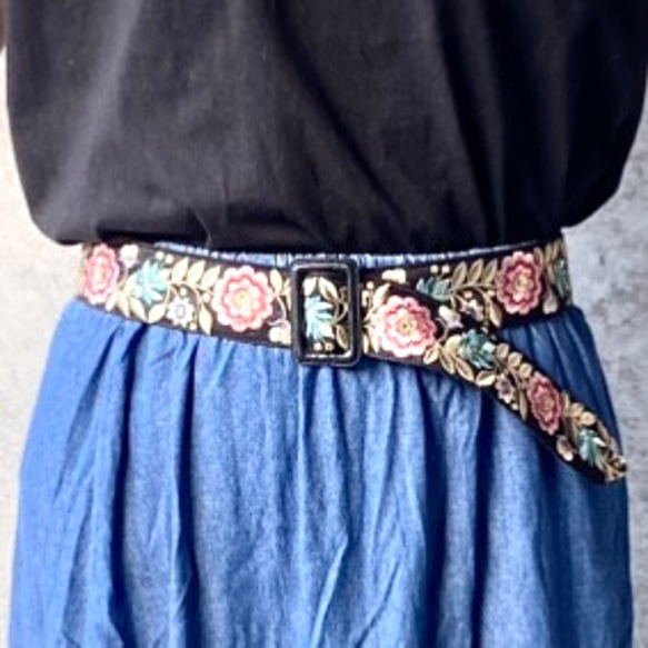 印度刺繡絲帶腰帶 米色 第12張的照片