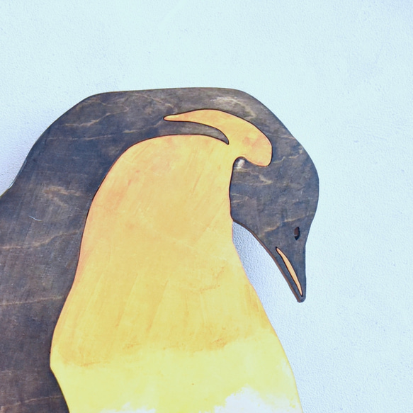 皇帝ペンギンの日々の手触りを感じられる レギュラーサイズ 時計 木製 掛け時計 3枚目の画像
