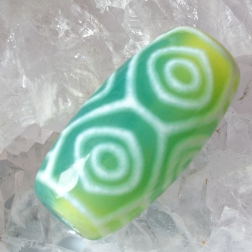 ちょっとーこんなの見たことない！ルチルイン老玉髄W龍眼天珠たん！ ちょっとーこんなの見たことない！ルチルイン老玉髄W龍眼天珠たん！