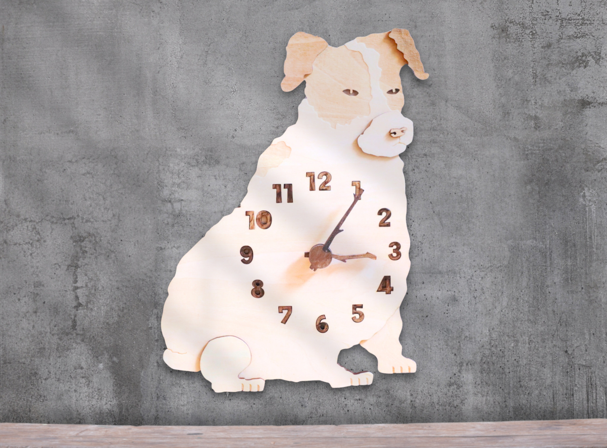 ジャックラッセルテリアが勇ましい レギュラーサイズ 時計 木製 掛け時計