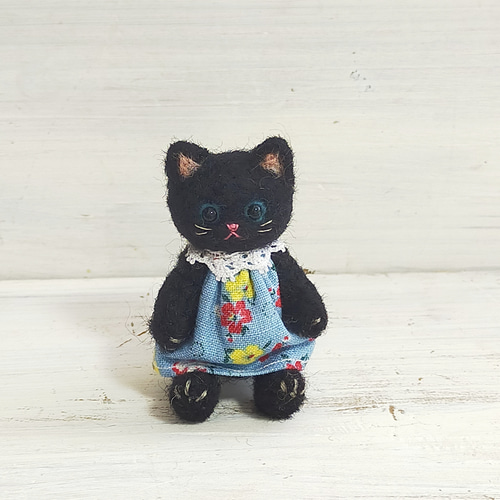 受注制作 羊毛フェルトの猫人形(黒猫)テディベア風首手足可動
