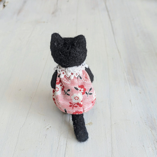 再販 羊毛フェルトの猫人形(黒猫)テディベア風首手足可動 羊毛フェルト