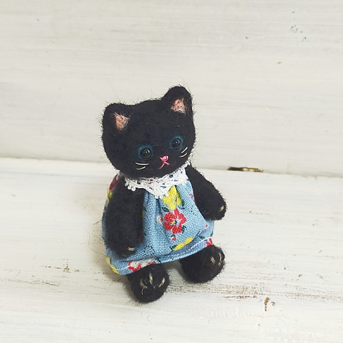 受注制作 羊毛フェルトの猫人形(黒猫)テディベア風首手足可動