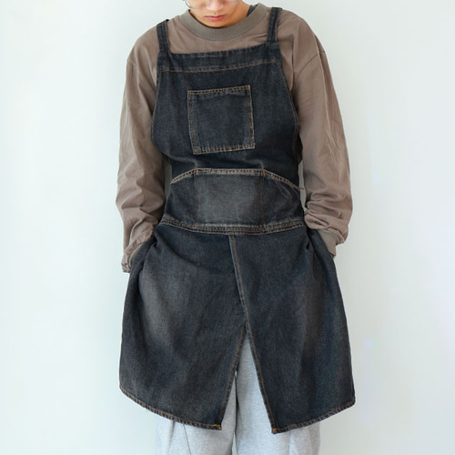 グレー 洗い デニム バックストラップ ロングエプロン レディース