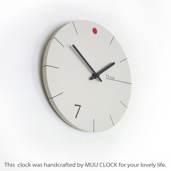 手作りの掛け時計　MUU CLOCK 7-Three (2023)おしゃれな時計　インテリア シンプルデザイン 白系　 3枚目の画像