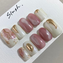 桜のネイルチップ 2枚目の画像