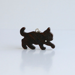 手作りの木製チャーム猫ペンダント/チャームギフトのカスタマイズ 5枚目の画像