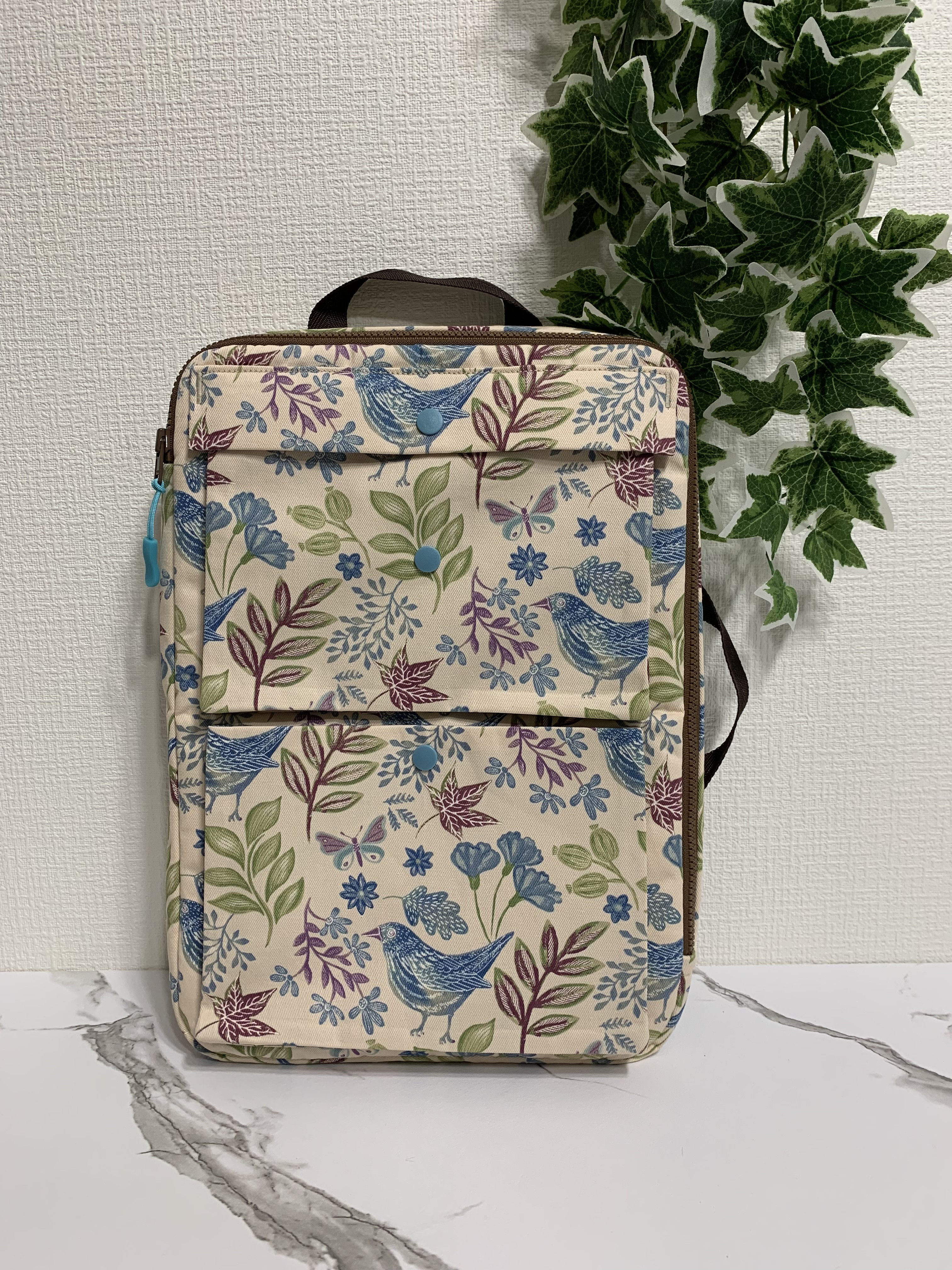 パソコンバック　バックインバックタイプ　PCバック　タブレット　鳥柄　北欧柄　14インチ　15.6インチ対応