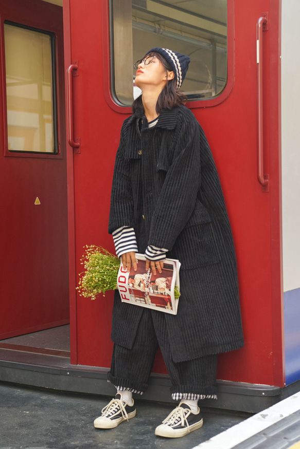 黒 和風 ワイドコーデュロイ トレンチコート 秋冬コート ユニセックス 3枚目の画像