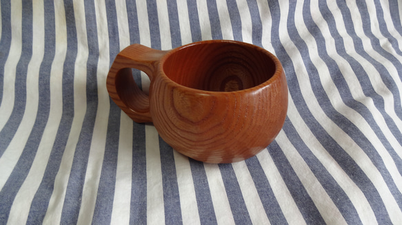 本ケヤキの一木彫りコーヒーカップ. 5枚目の画像