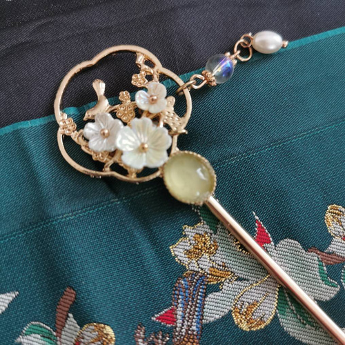 かんざし 鳥 細工 アンティーク 極美品】銀製 髪飾り 鳥 花 簪 かんざし 金工 平打ち - メルカリ