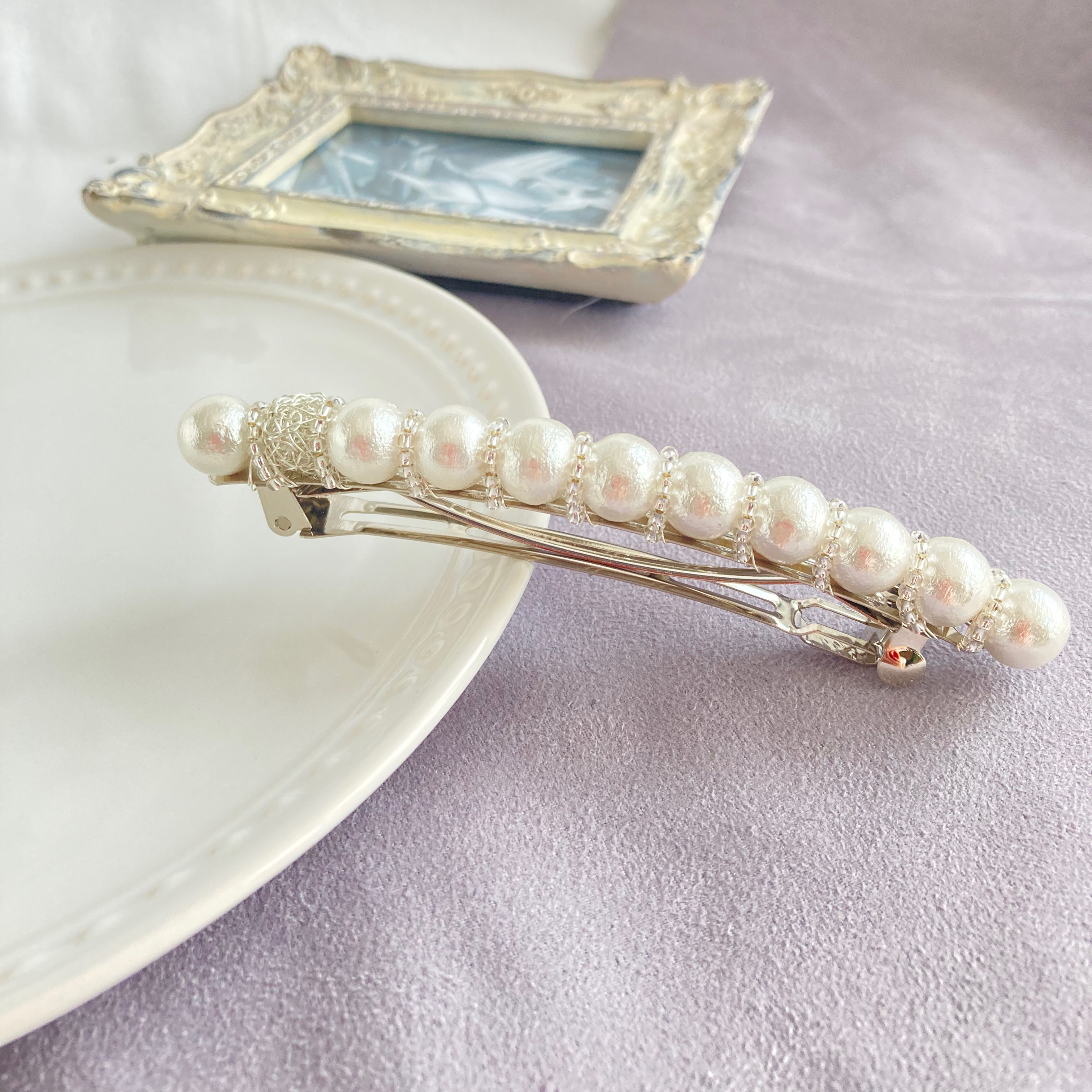 シルバー製トルコ石装飾バッタ シルバー製トルコ石装飾バッタ 花模様 シルバーバレッタ Sサイズ