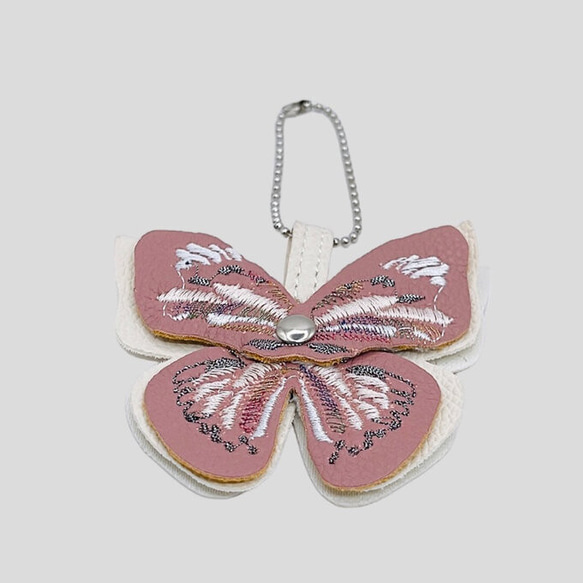 バッグチャーム 猫 ベトナム刺繍 蝶々　 2枚目の画像