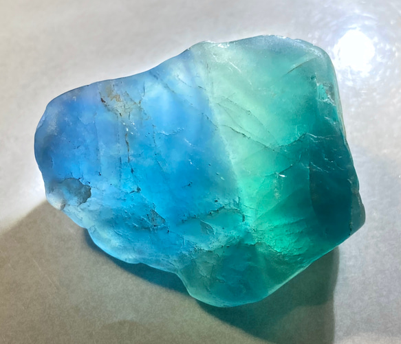 バイカラー✿*:・ フローライト 蛍石 ラフストーン 原石 天然石 東洋