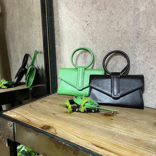 カラー豊富！カラフルリングスマホショルダーバッグ ミニバッグ