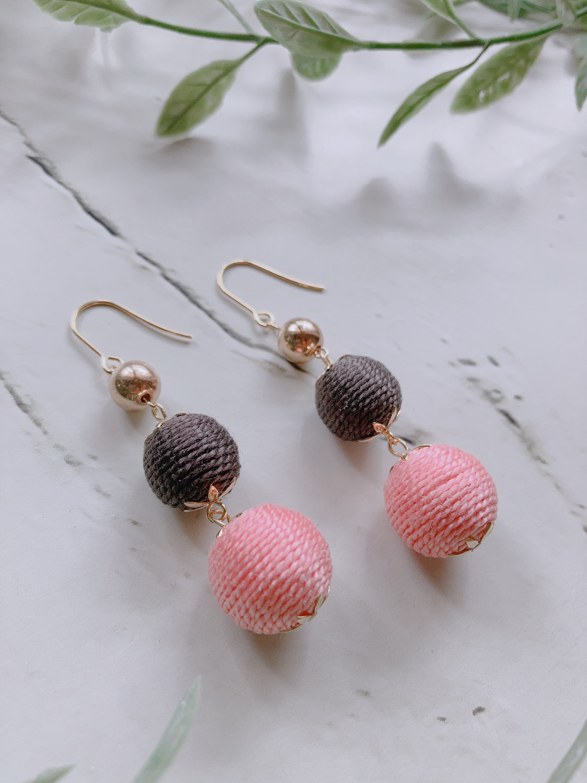 ボンボンピアス 【Unoハンドメイド】Ththth様 ボンボンピアス 【Unoハンドメイド】Ththth様