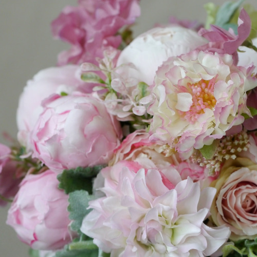 ブーケ ブートニア付 アーティフィシャルフラワー 芍薬 ピオニー 楽天市場】造花 アンティーク風 ピオニー ブーケ 芍薬 花束