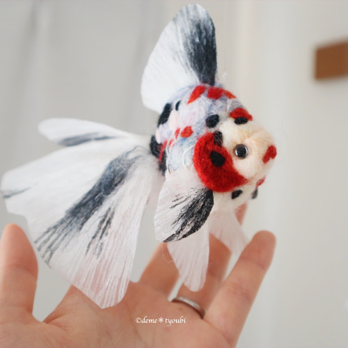 キャリコ琉金-たゆたう金魚モビール- 金魚 羊毛フェルト アクアリウム