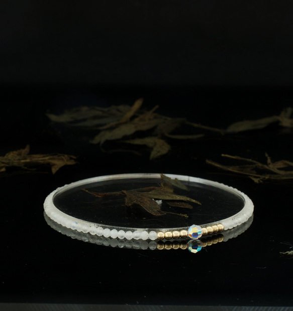 輕奢風藍月亮石14K包金 GF Swarovski 配珠水晶手鍊 ( Moonstone Bracelet ) 第3張的照片