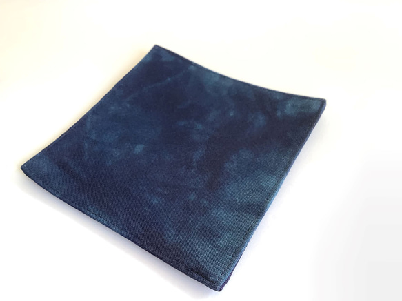 伝統織物のトップブランド夏塩沢の本藍染め「ナツシオンブルー」のコースター　UB20 1枚目の画像