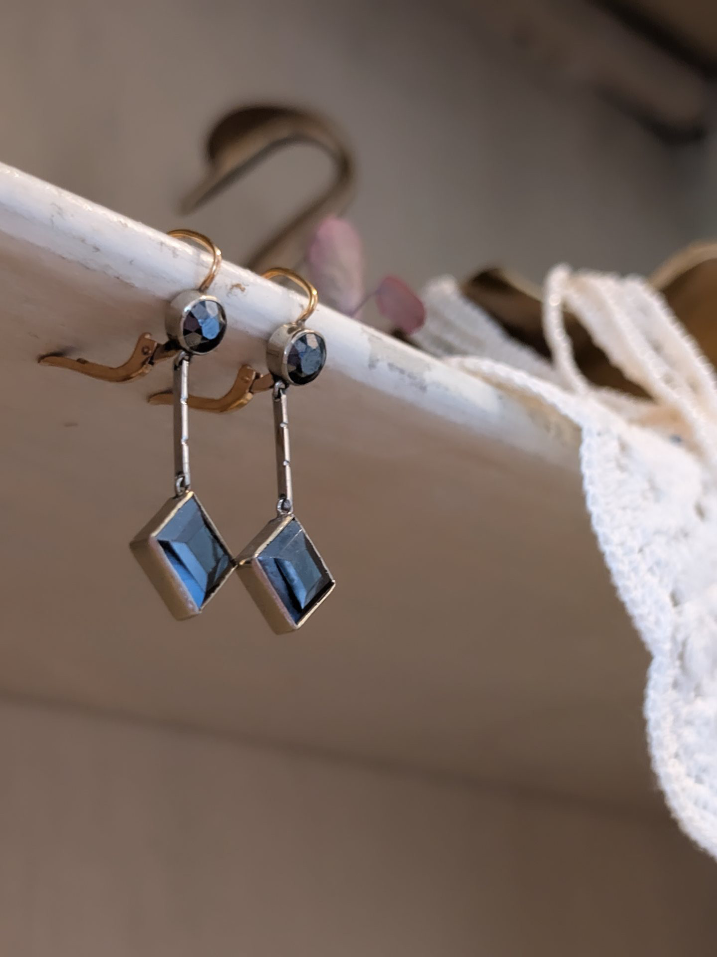 1920年代 フランス アンティーク アール・デコ スクエアカットのガラスイヤリング