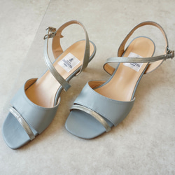 限25件★精緻漂亮的中跟涼鞋★藍色x銀色 第2張的照片