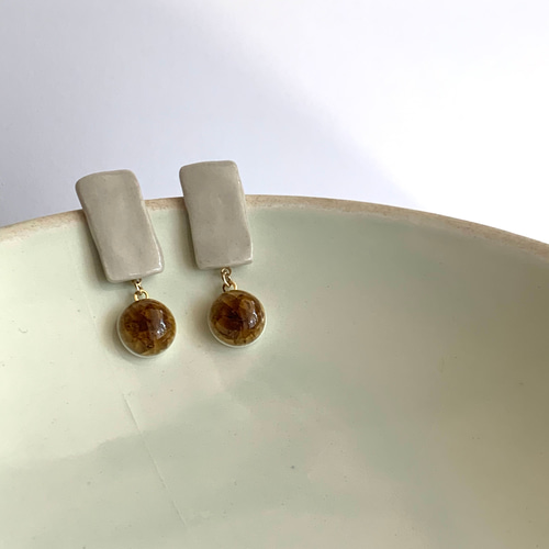 ✨安心して✨　　イヤリング価格となっております ピアス・イヤリング ZC/ビール2杯づつ！と枝豆とBBQを両耳に！飲み