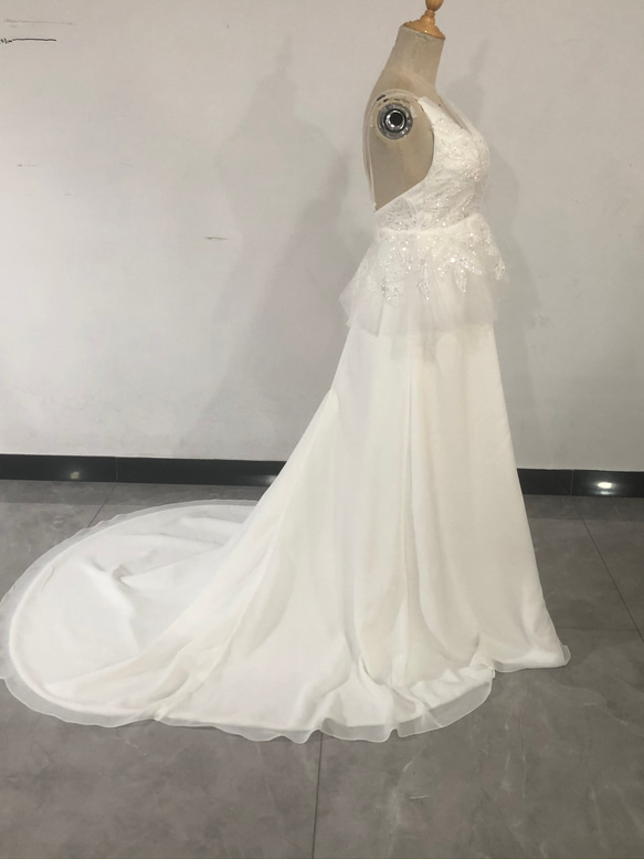 高質量！婚紗禮服3D立體蕾絲刺繡吊帶背心儀式 第4張的照片