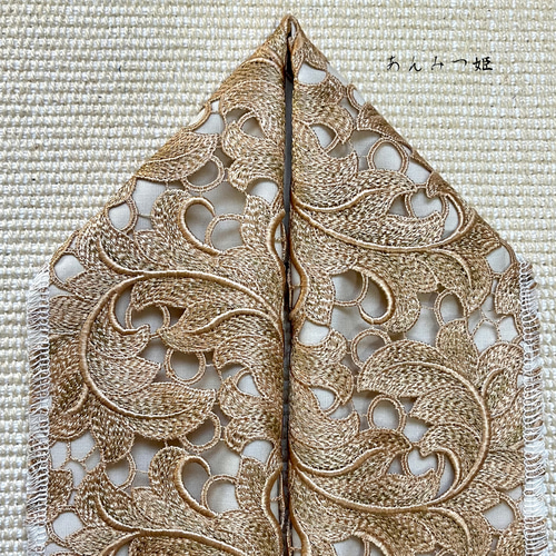 洗える刺繍半衿 金茶レース【ラスト】 和装小物(帯・半襟) 半 洗える刺繍半衿 金茶レース【ラスト】 和装小物(帯・半襟) 半