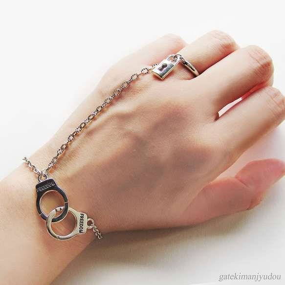 JAM  MADE ハンドカフ　手錠　バングル JNS1175)HANDCUFF（手錠） バングル｜アクセサリー通販のジャム
