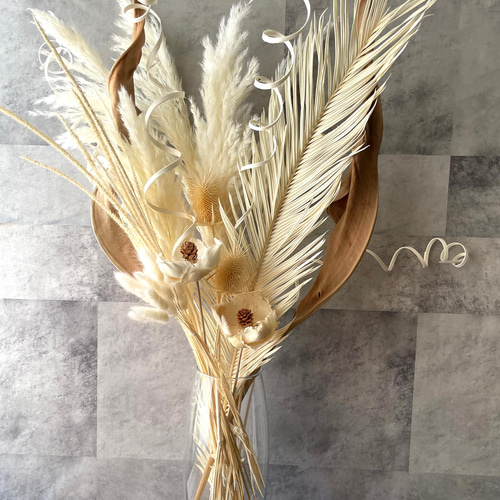 ドライフラワー黒のインテリア そのまま飾るだけ モノトーン グレー