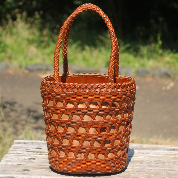 P88 牛革 革編み込み かごバッグ 籠 レザー メッシュ鞄 BAG