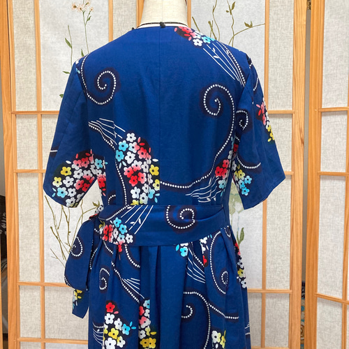shoko様オーダー カシュクールワンピース 浴衣リメイク ☆浴衣リメイク☆ カシュクールワンピース (半袖／ブルー