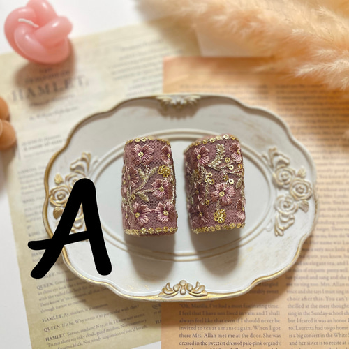 ⭐2100⭐❣️大人可愛い華やかアクセ❣️オリジナル一点物インド刺繍ポニーフック インド刺繍ポニーフック ポニーフック・ヘアカフス mignon. 通販