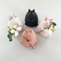 受注制作] お花が持てちゃう猫さん（素焼きの猫 置物） その他