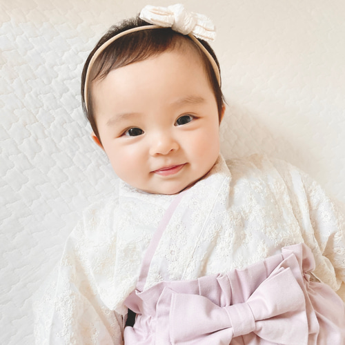 ベビー袴 小花刺繍ホワイト×くすみピンク 70/80 ベビー服 KANA ベビー袴 小花刺繍ホワイト×くすみピンク 70/80 ベビー服 KANA