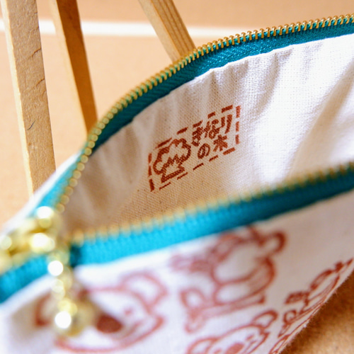 感謝価格　SALE 16cmファスナーポーチ　人気　ハンドメイド　ココランド ポーチ ムーン刺繍ポーチ KANKAN 全2種 小物入れ ファスナー