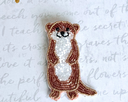 m.1129865　ビーズ刺繍ブローチ m.1129865様専用 ビーズ刺繍ブローチ - メルカリ