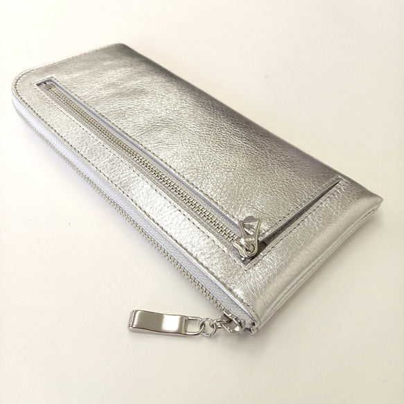 スリムで軽く大容量な長財布（シルバー）カード入れは14か所！牛革 自然なシュリンク◇レディース レザー 皮 L字 薄い 3枚目の画像