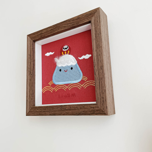 金運・開運】だるま富士山刺繍画 |無垢材フレーム フォト