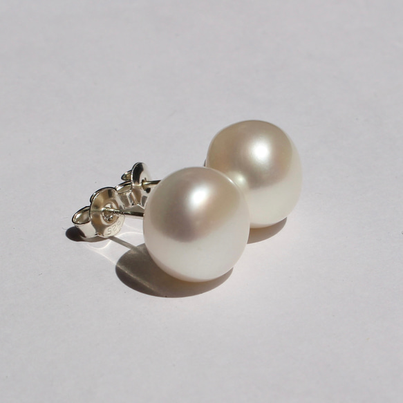 Huge pearl pierce / SV925, Freshwater pearl 2枚目の画像